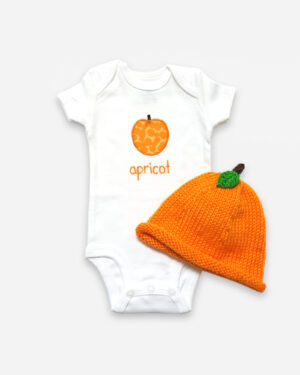 apricot gift set - hat + bodysuit
