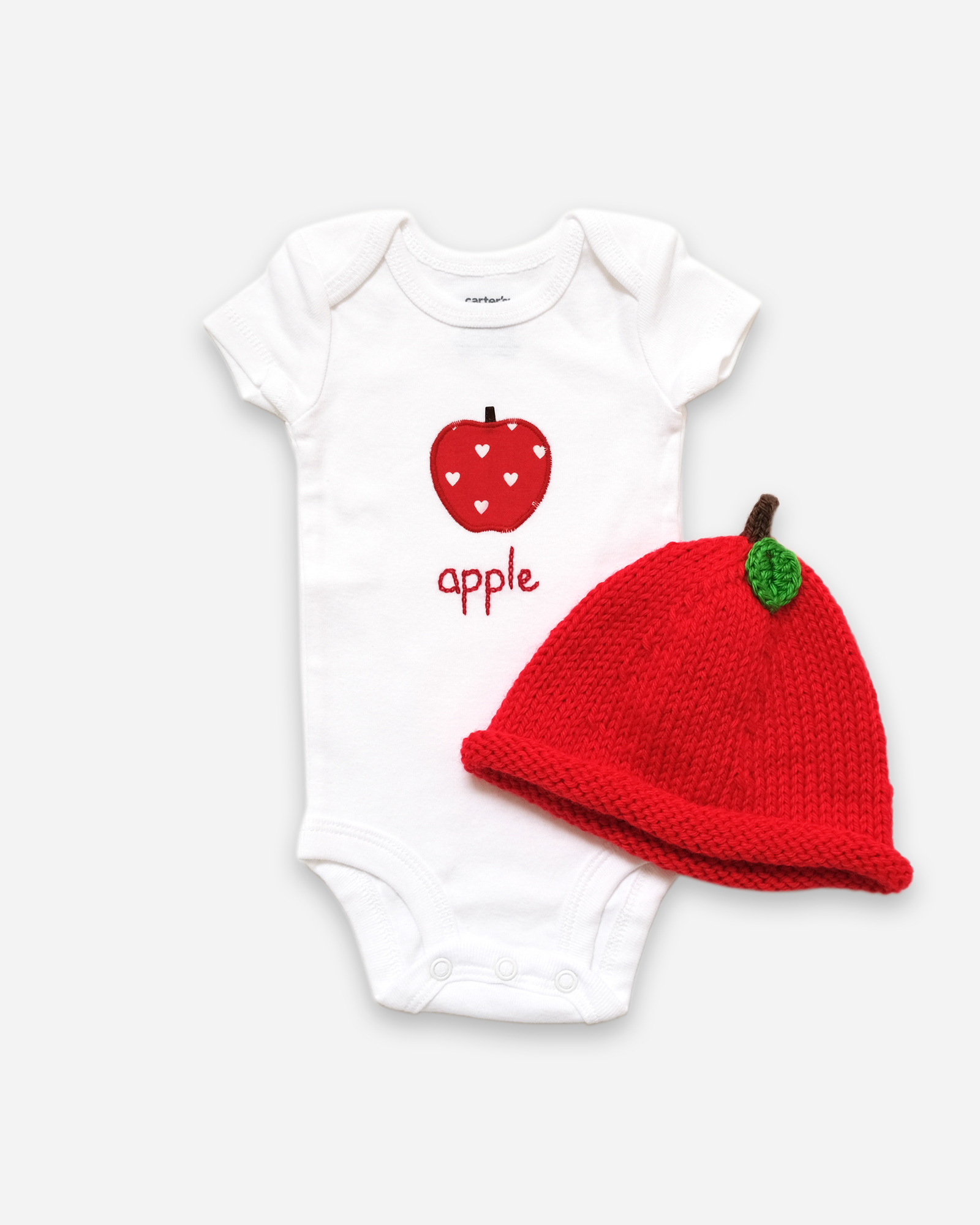 red apple gift set - hat + bodysuit